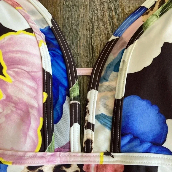 Sunseeker Australia | Plunging Floral One  Piece - Picture 4 of 13